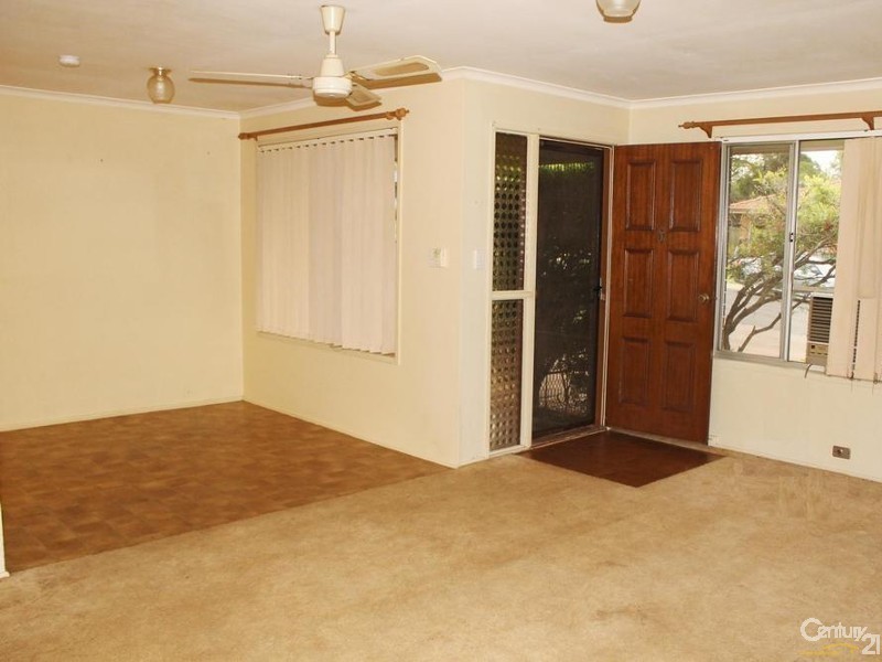 12 Muscat Crt, Wilsonton Heights QLD 4350