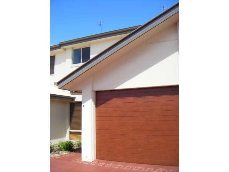 9/16 Anzac Avenue, Newtown QLD 4350