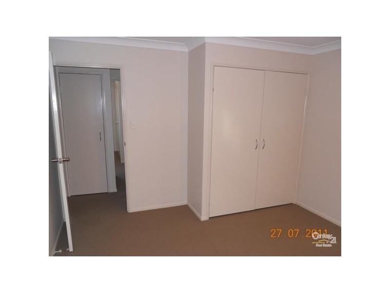 9/16 Anzac Avenue, Newtown QLD 4350