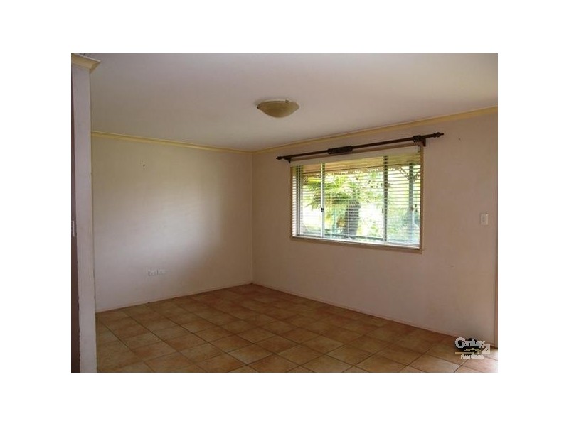 8 Riethmuller Street, Kearneys Spring QLD 4350