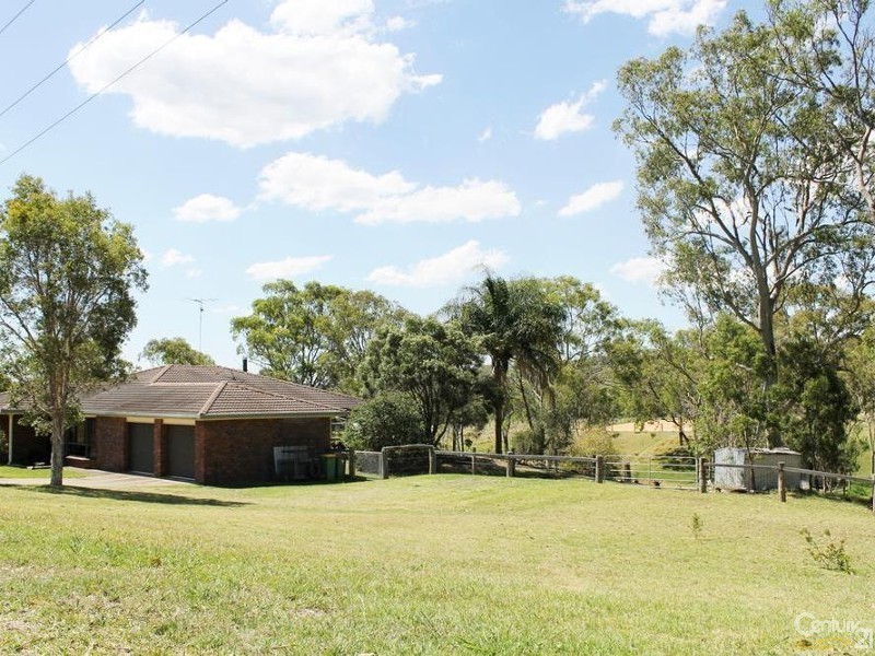 13 Bedwell Street, Cranley QLD 4350