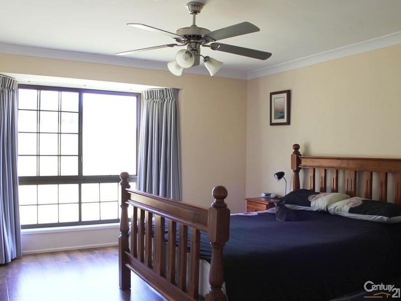 13 Bedwell Street, Cranley QLD 4350