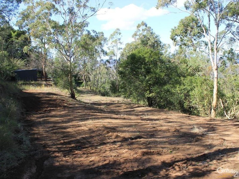 2393 Flagstone Creek Road, Silver Ridge QLD 4352