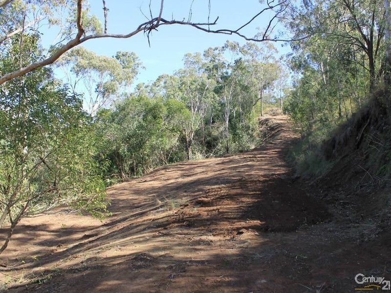 2393 Flagstone Creek Road, Silver Ridge QLD 4352