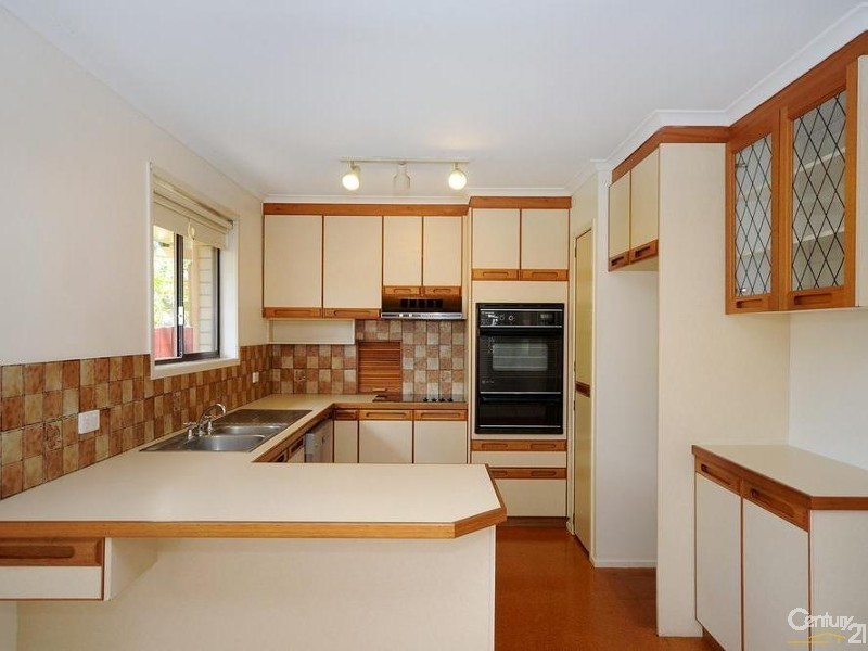 8 Coral Street, East Toowoomba QLD 4350