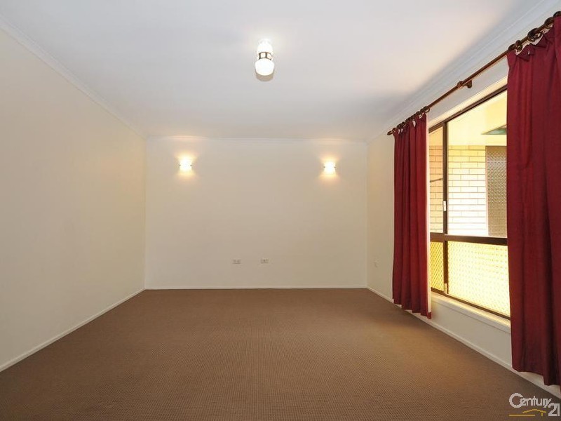 8 Coral Street, East Toowoomba QLD 4350