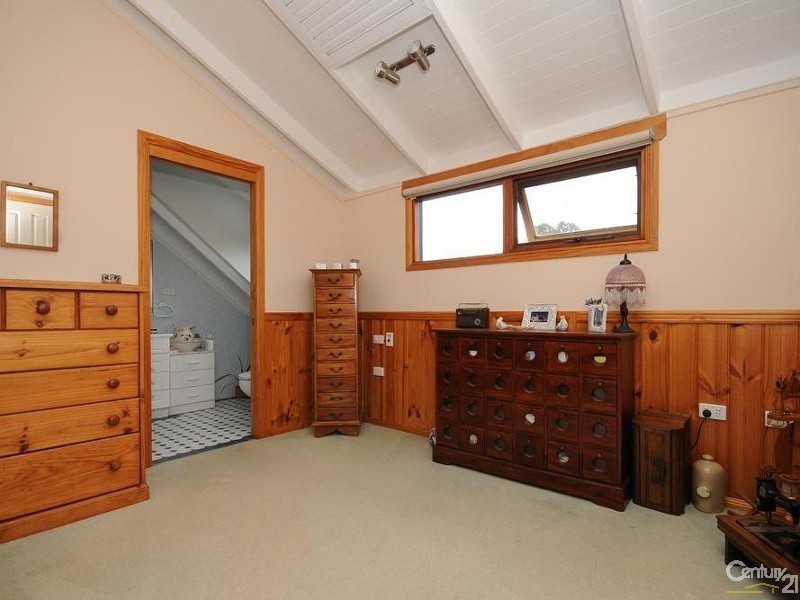 17 Parkridge Drive, Withcott QLD 4352