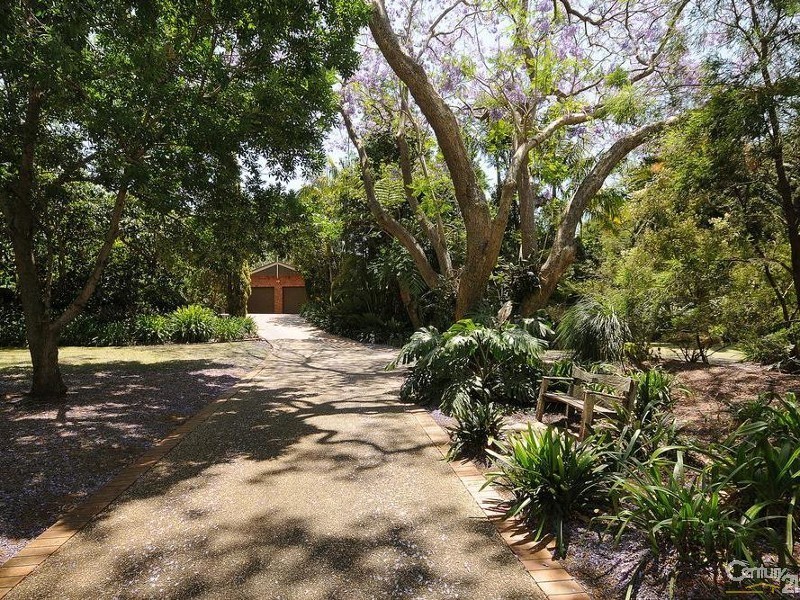227 Rowbotham Street, Middle Ridge QLD 4350
