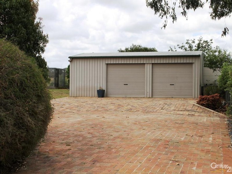 36 Garrett Road, Meringandan QLD 4352