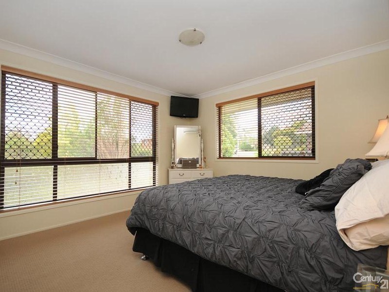 10 Pine Court, Rangeville QLD 4350