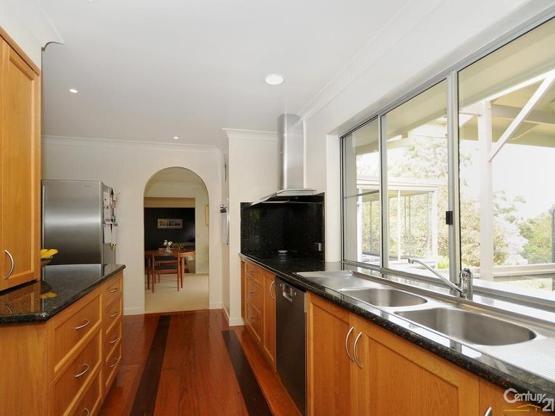 264 Rowbotham Street, Middle Ridge QLD 4350