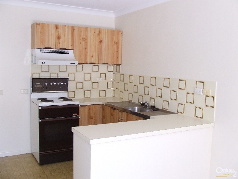 3/14 Mirle Street, Newtown QLD 4350