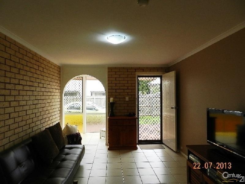 1/22 Wallace Street, Newtown QLD 4350