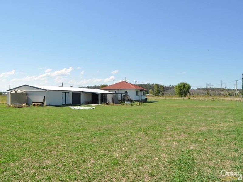 6 Sorrensen Street, Grantham QLD 4347