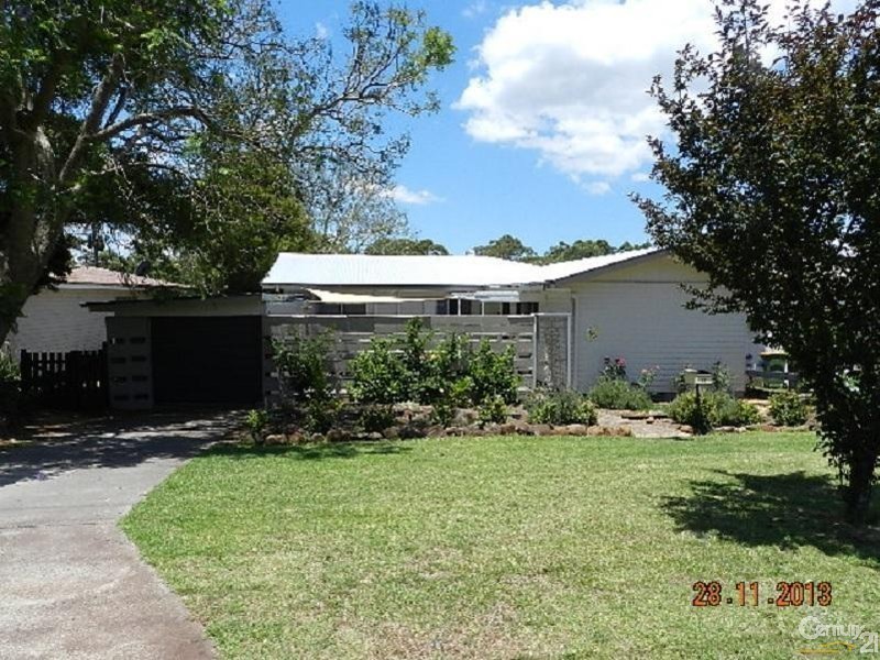 16 Skehan Street, Centenary Heights QLD 4350