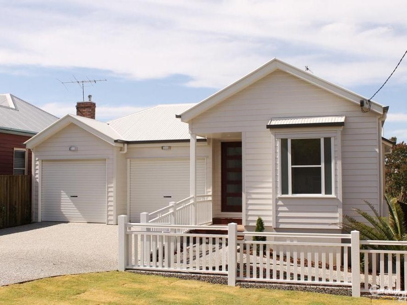 11 Netterville Street, East Toowoomba QLD 4350