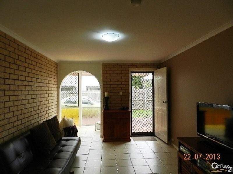 1/22 Wallace Street, Newtown QLD 4350