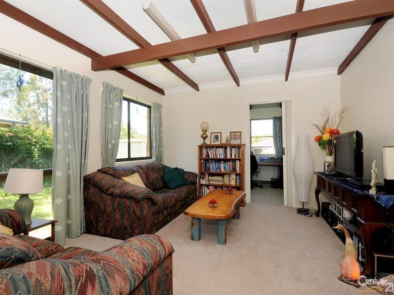 6  Mollison Court, Wilsonton QLD 4350