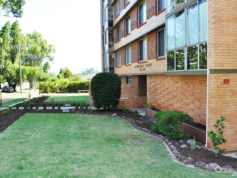 6/33 Tourist Road, East Toowoomba QLD 4350