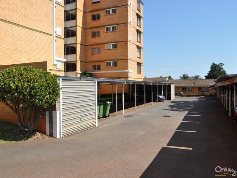 6/33 Tourist Road, East Toowoomba QLD 4350