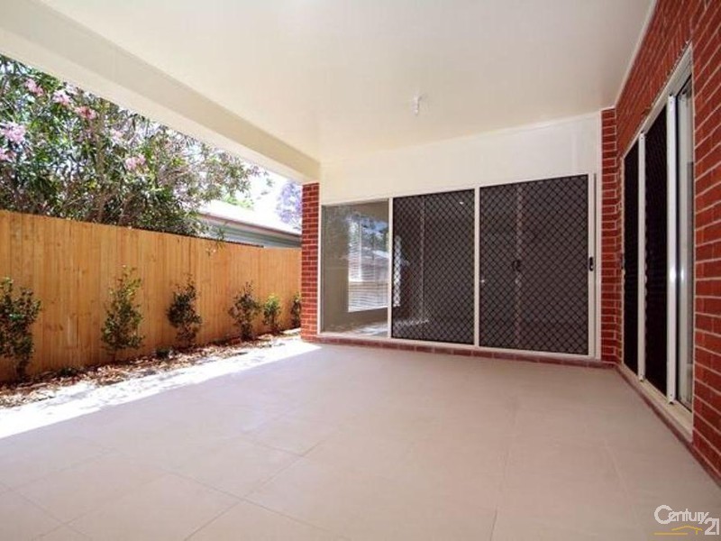 2/28 Curzon Street, East Toowoomba QLD 4350