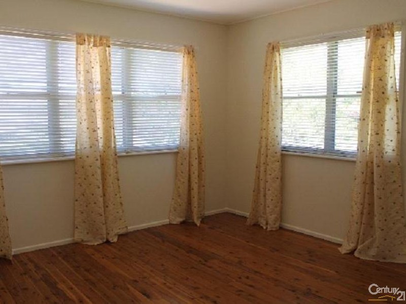 4 Charlmay Street, Prince Henry Heights QLD 4350