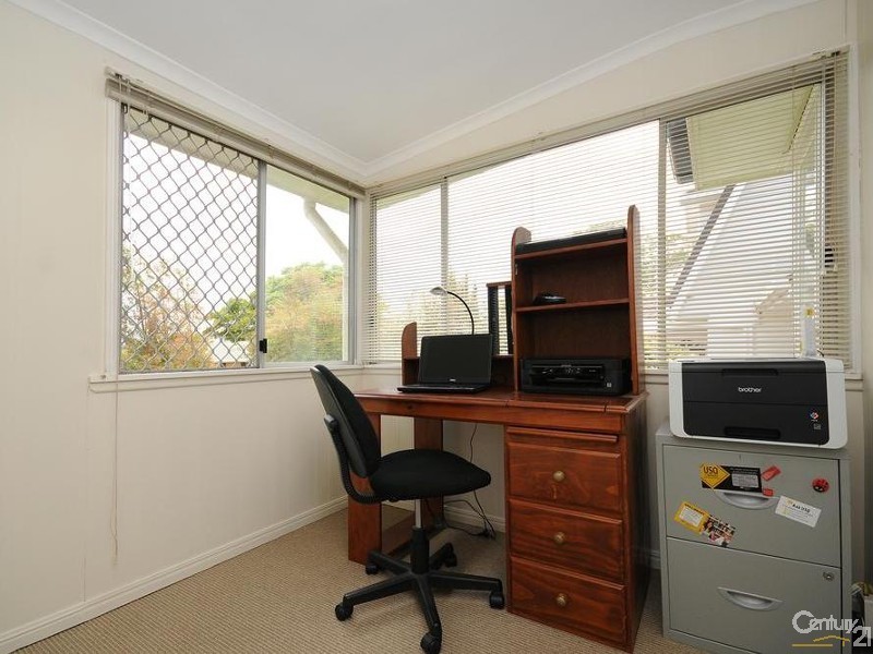 34 Bass Street, Centenary Heights QLD 4350