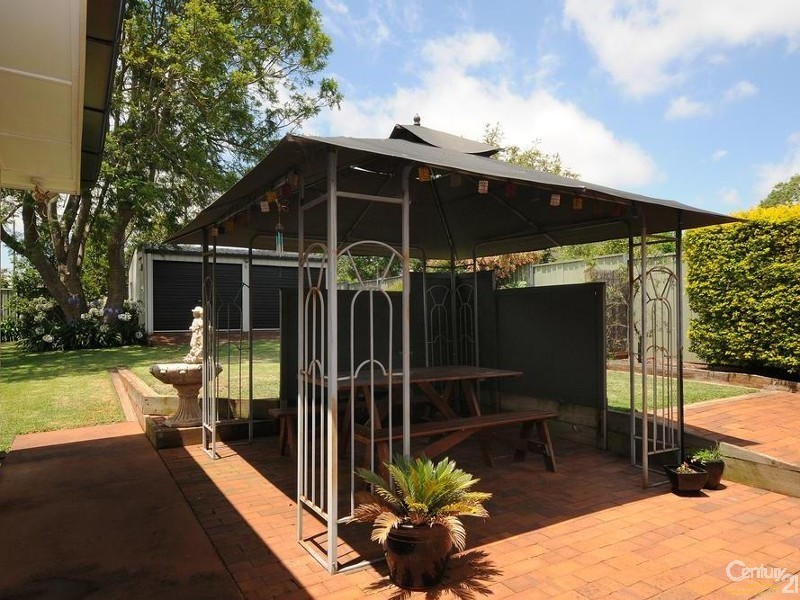 34 Bass Street, Centenary Heights QLD 4350