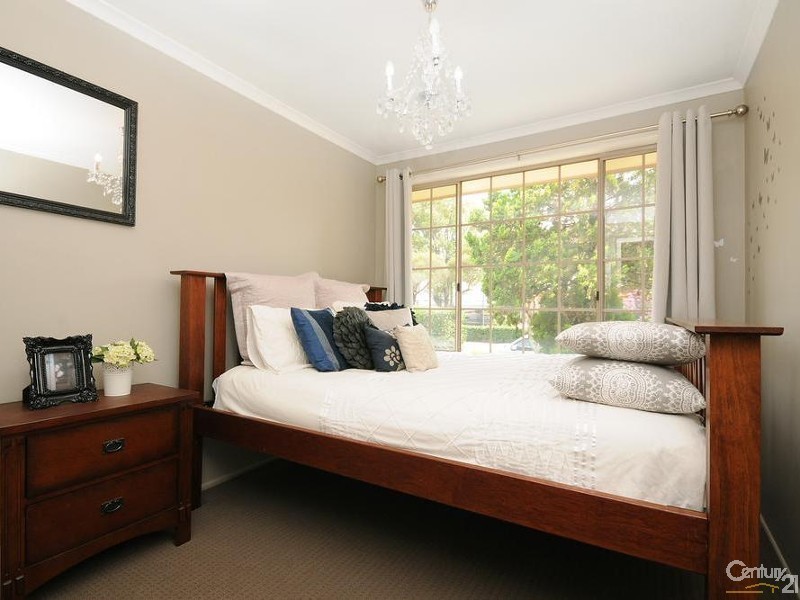 64 Hursley Road, Newtown QLD 4350