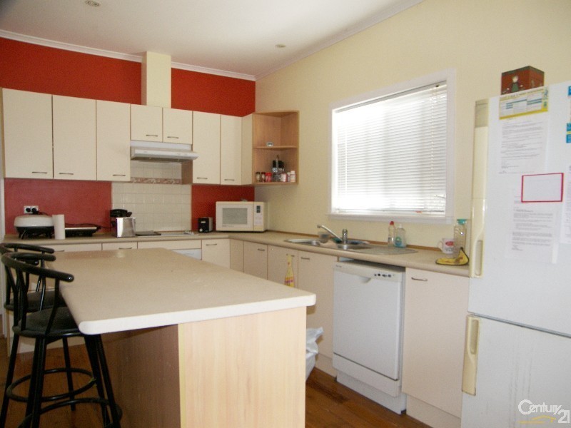 12 Sheehan St, South Toowoomba QLD 4350