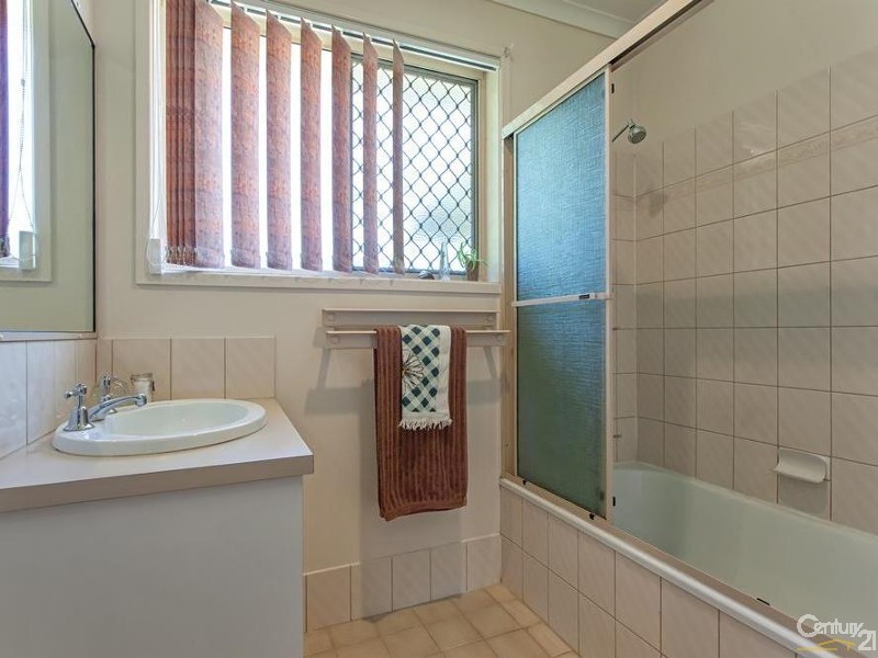 56 Kingsford Smith Drive, Wilsonton QLD 4350