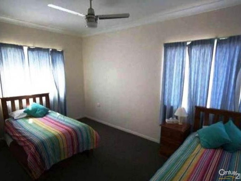 23 Elizabeth Street, South Toowoomba QLD 4350