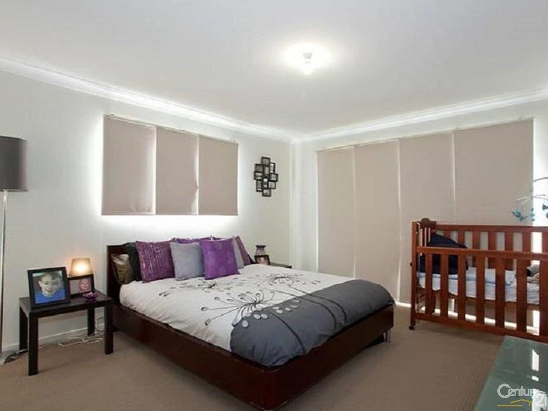 9 Kurrawa Crescent, Glenvale QLD 4350