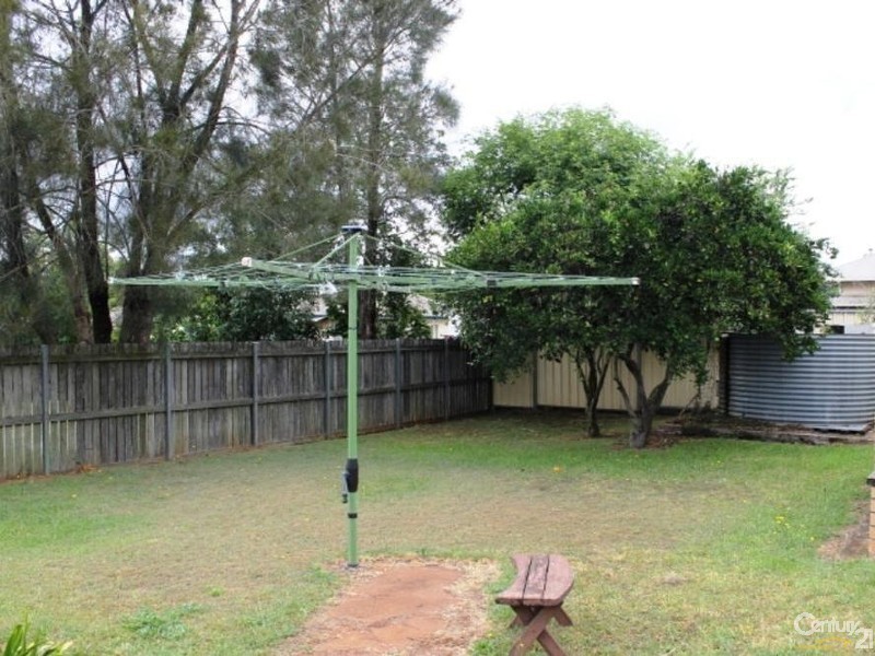 12 Sheehan Street, South Toowoomba QLD 4350