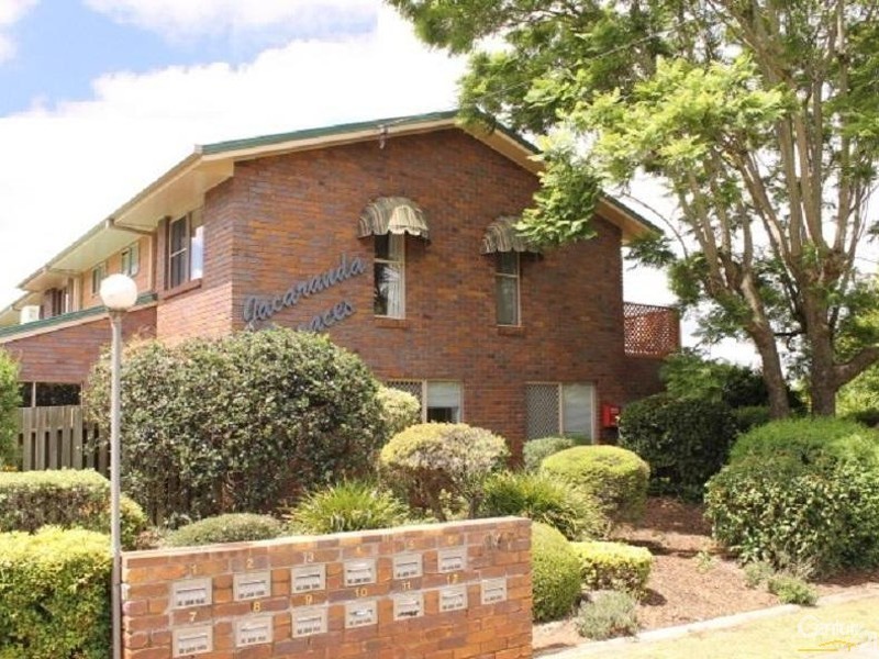 7/247  Herries Street, Newtown QLD 4350