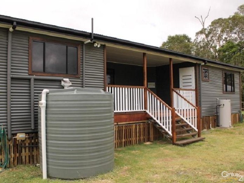 12 Hayden Street, Crows Nest QLD 4355