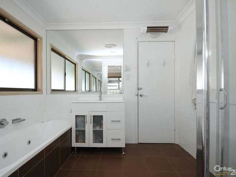 12 Stewart Street, Withcott QLD 4352