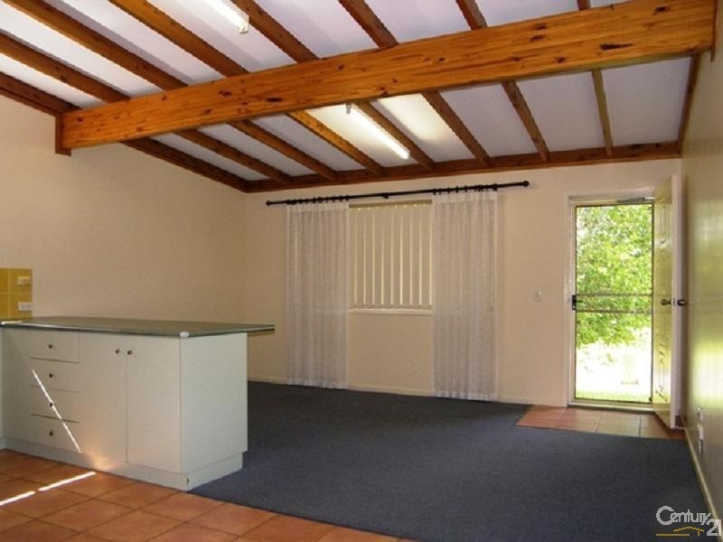 1/5  Amanda Drive, Centenary Heights QLD 4350