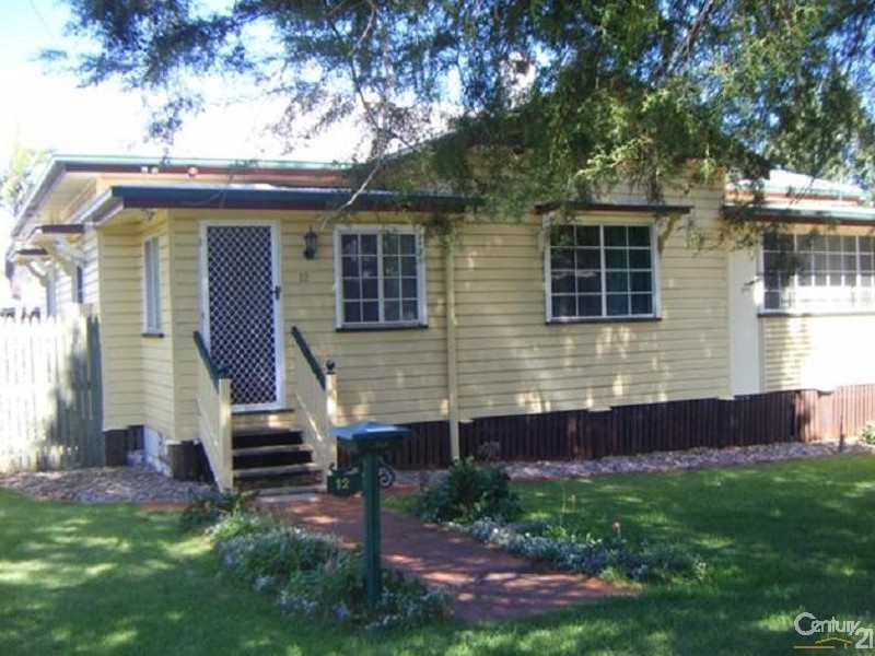 12 George Street, East Toowoomba QLD 4350