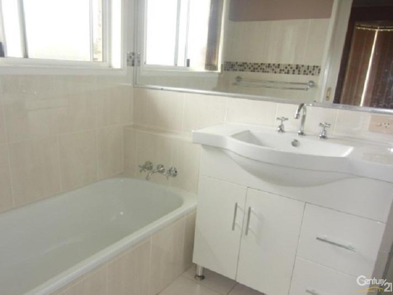 11 Giltrow Court, Darling Heights QLD 4350