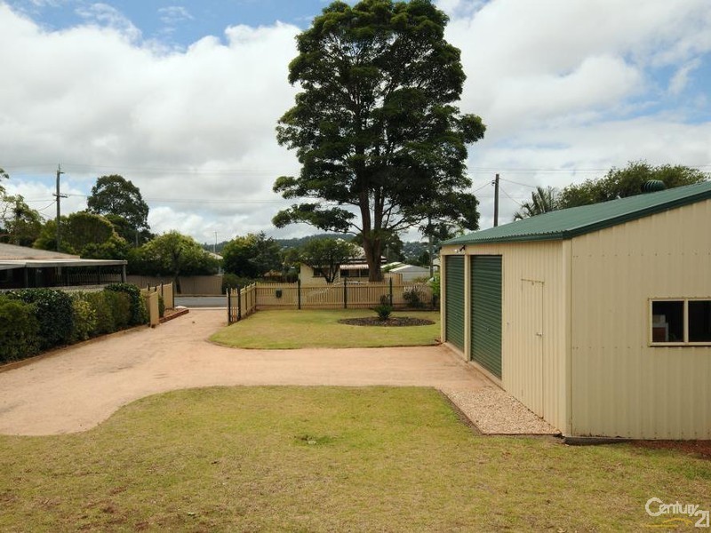 31 Holberton Street, Rockville QLD 4350