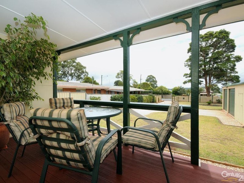 31 Holberton Street, Rockville QLD 4350