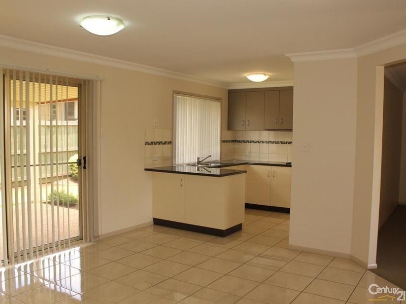 4 Winstanley Court, Newtown QLD 4350