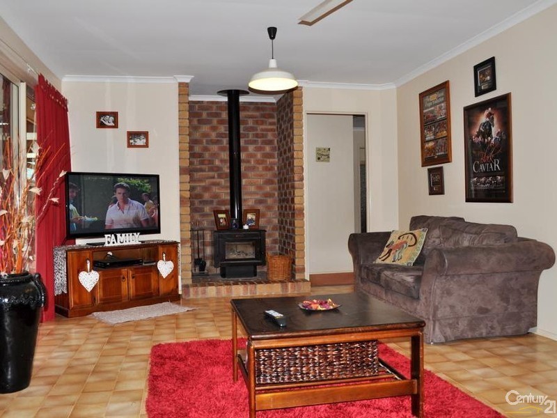 26 Jull Dr, Centenary Heights QLD 4350