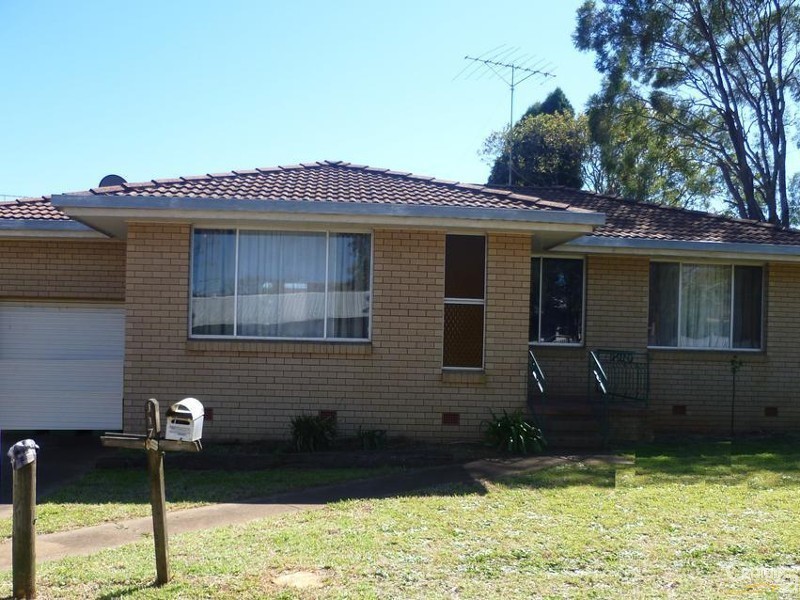 117 Alderley Street, Rangeville QLD 4350