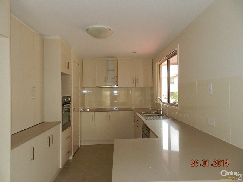 27/16 Anzac Avenue, Newtown QLD 4350