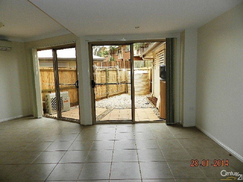 27/16 Anzac Avenue, Newtown QLD 4350
