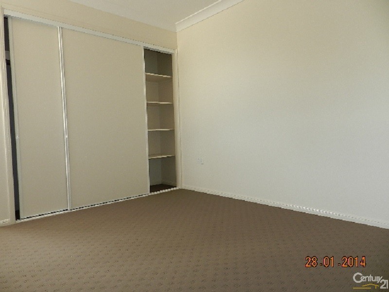 27/16 Anzac Avenue, Newtown QLD 4350