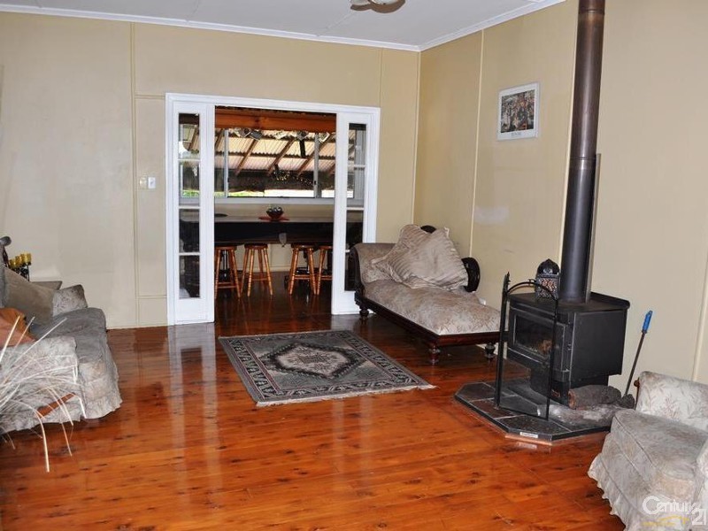 168 Jellicoe Street, Newtown QLD 4350