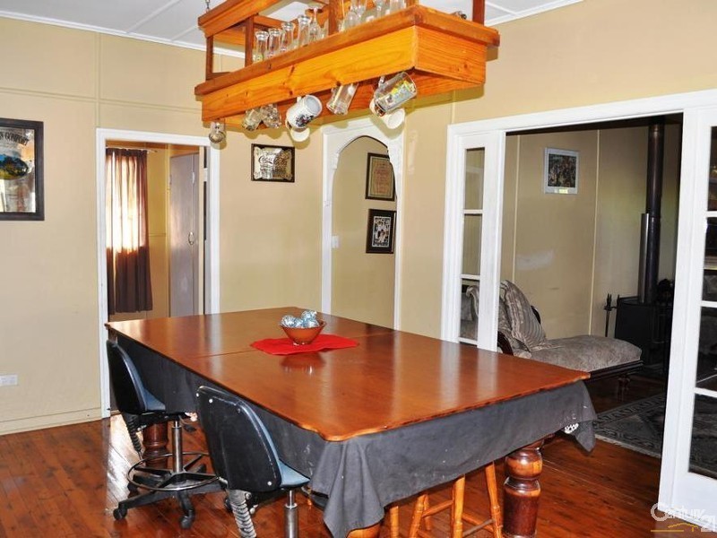 168 Jellicoe Street, Newtown QLD 4350